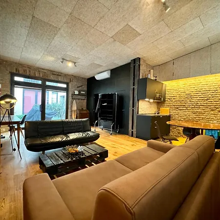 Luxury Wood Loft Apartamento *